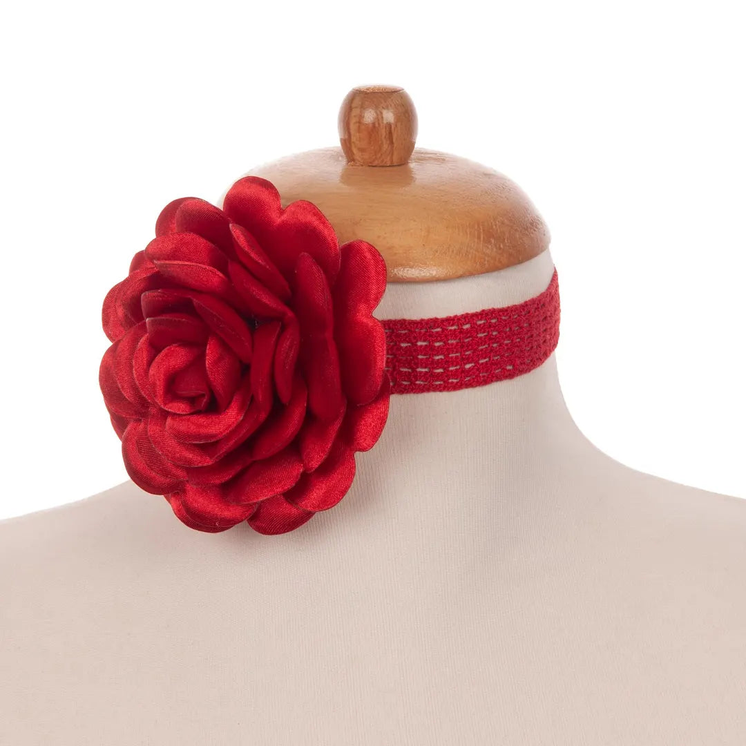 Red Rose and Thorn Choker